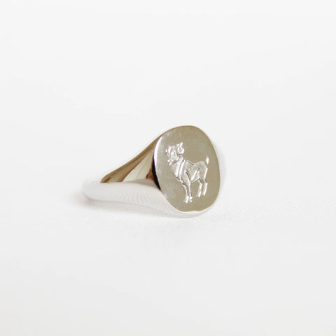 Zodiac Signet Ring in Silver - Aries