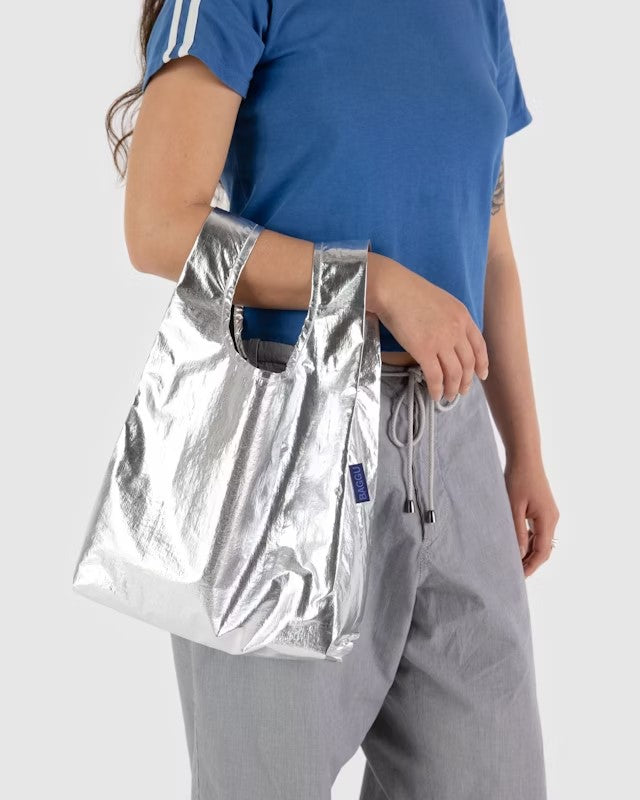 Baby Baggu in Silver Metallic