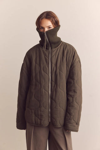 High Neck Rib Collar Quilt Jacket in Pine