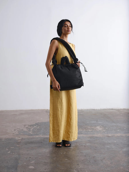 Ona Soft Bag in Cotton Black