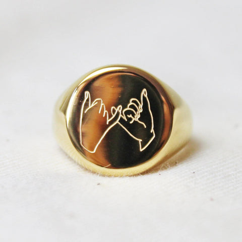 Pinky Promise Signet Ring in Gold