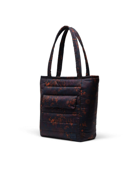 Retreat Quilted Tote in Eclipse