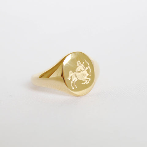 Zodiac Signet Ring in Gold - Sagittarius